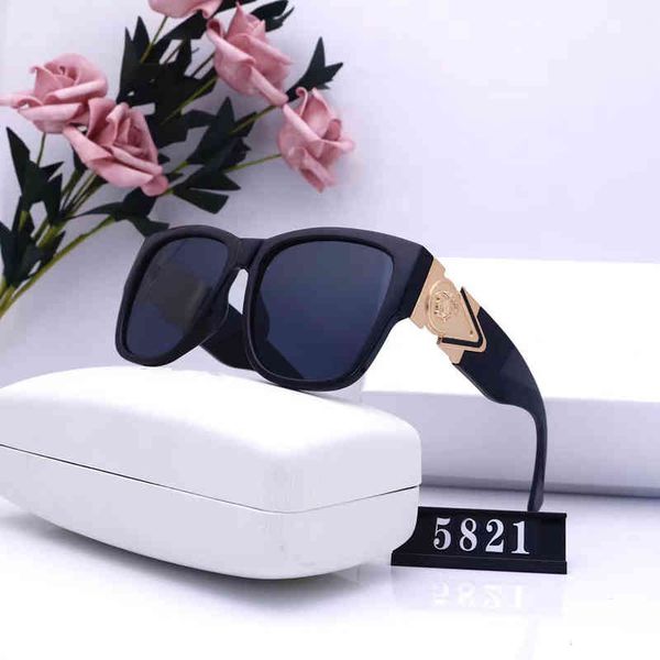 sunglasses overseas 2022 sunglasses men's and women's street shooting travel fashion glasses 5821, White;black
sunglasses overseas 2022 sunglasses men's and women's street shooting travel fashion glasses 5821, White;black