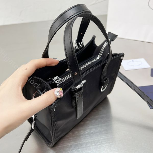 shoulder bags crossbody handbag famous designer totes shopping coin purse fashion flap hasp cool cute women evening luxury popular great wal
shoulder bags crossbody handbag famous designer totes shopping coin purse fashion flap hasp cool cute women evening luxury popular great wal