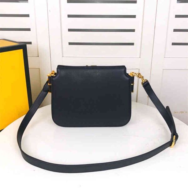 fashion new ladies luxury brand bag designer 2022 leather classic metal buckle pattern single shoulder msenger
fashion new ladies luxury brand bag designer 2022 leather classic metal buckle pattern single shoulder msenger