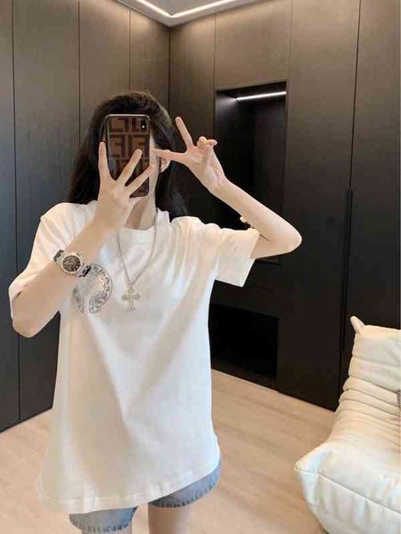 factory online export designer brand short sleeves ch22ss spring summer new print sleeve t-shirt delivery necklace black and white two color
factory online export designer brand short sleeves ch22ss spring summer new print sleeve t-shirt delivery necklace black and white two color