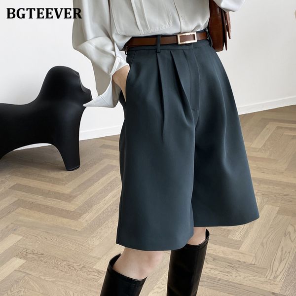 chic spring summer half straight suit pants women high waist pockets female shorts 2021 ladies loose solid shorts, White;black
chic spring summer half straight suit pants women high waist pockets female shorts 2021 ladies loose solid shorts, White;black