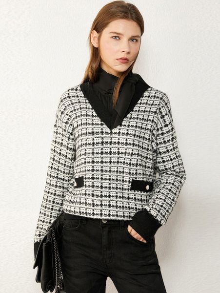 amii v neck plaid sweater 719a#, White;black
