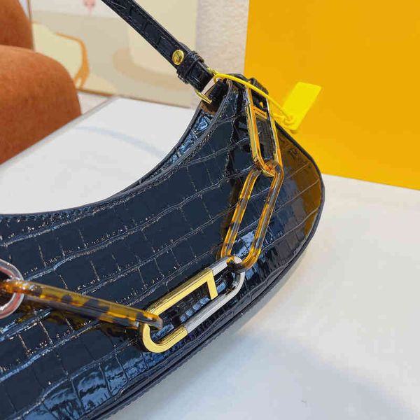 women luxurys designers designer underarm bag baguette crocodile pattern leather shoulder bags handbags dumpling purses 220704 zhouzhoubao12
women luxurys designers designer underarm bag baguette crocodile pattern leather shoulder bags handbags dumpling purses 220704 zhouzhoubao12