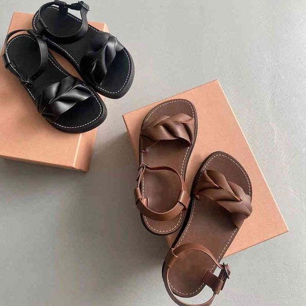 sandals her*eu shoes summer fashions comfortable, casual, thick, soft leather, hand-made fried dough twist sandals., Black
sandals her*eu shoes summer fashions comfortable, casual, thick, soft leather, hand-made fried dough twist sandals., Black