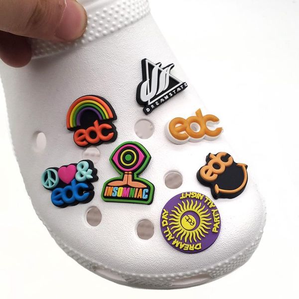 funny pvc shoe charms accessories letters edc shoe buckle decoration jibz for croc bracelet kids party croc for women, White;pink
funny pvc shoe charms accessories letters edc shoe buckle decoration jibz for croc bracelet kids party croc for women, White;pink