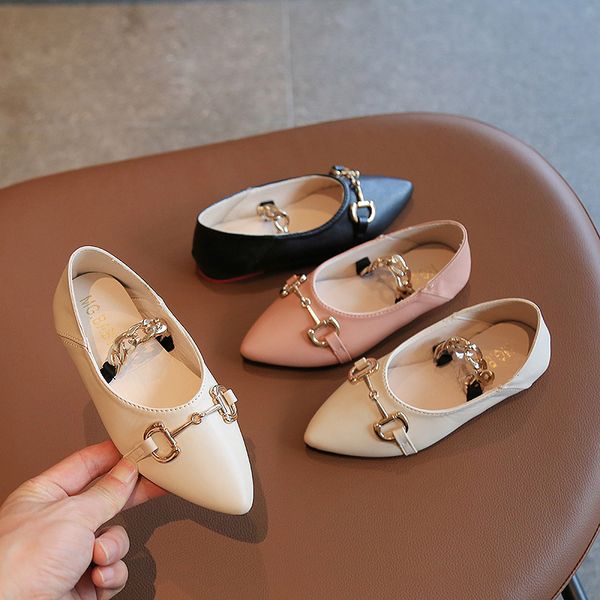 girl's leather sandals shoes pointed toe metal chain pure color pu summer kids sandals 26-35 fashion luxury spring children loafers, Black;red
girl's leather sandals shoes pointed toe metal chain pure color pu summer kids sandals 26-35 fashion luxury spring children loafers, Black;red