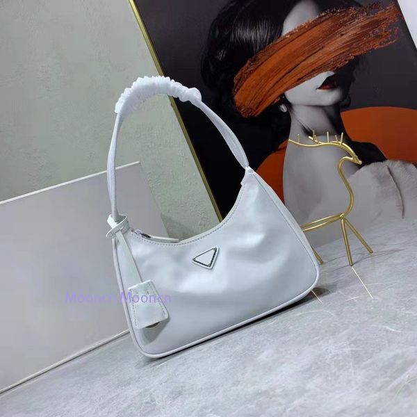 sliver chain vintage nylon bag underarm fashing bags chest pack designer classic luxury women shoulder crossbody handbags 1ne515
sliver chain vintage nylon bag underarm fashing bags chest pack designer classic luxury women shoulder crossbody handbags 1ne515
