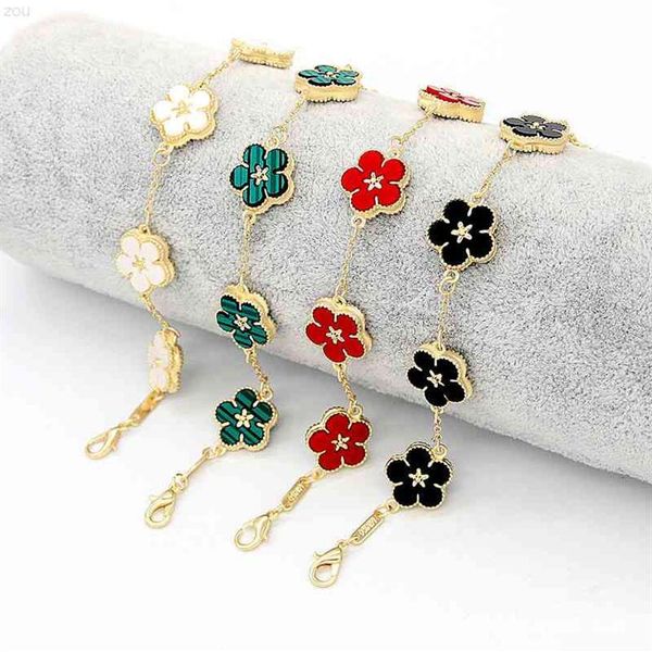 new five leaf clover chain bracelet for women gold color flower pattern design charm bracelets woman accesories jewelry gift3111, Golden;silver
new five leaf clover chain bracelet for women gold color flower pattern design charm bracelets woman accesories jewelry gift3111, Golden;silver