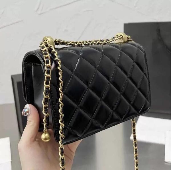 tz ladies crossbody designer bags solid color oil wax leather classic handbags diamond quilted shoulder bag flap mini double golden balls ch
tz ladies crossbody designer bags solid color oil wax leather classic handbags diamond quilted shoulder bag flap mini double golden balls ch