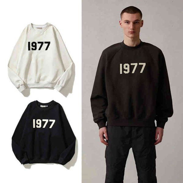 men's hoodies sweatshirts high street fog double line 77 flocking printed round neck sweater lovers' plush trend ef66, Black
men's hoodies sweatshirts high street fog double line 77 flocking printed round neck sweater lovers' plush trend ef66, Black