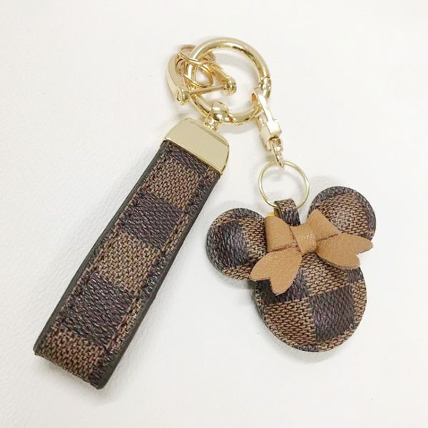 cartoon leather mouse keychain car key handbag decoration keyrings for women gift, Silver
cartoon leather mouse keychain car key handbag decoration keyrings for women gift, Silver