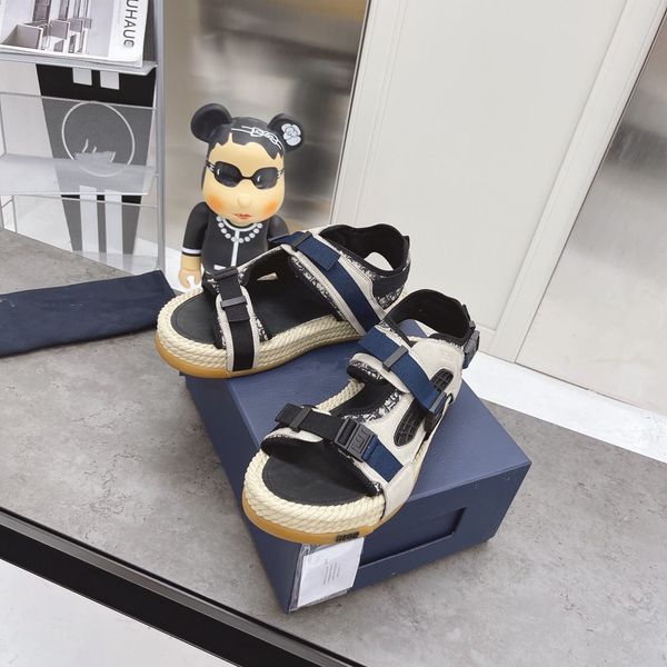 men's sandals summer leather casual booster open-toe roman shoes hemp rope couple beach tide, Black
men's sandals summer leather casual booster open-toe roman shoes hemp rope couple beach tide, Black