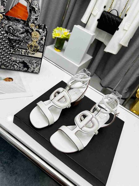 2022 famous brand summer comfortable casual sandals designer women's classic luxury c-d shoes 4.5cm heel soft genuine leather office wo, Black
2022 famous brand summer comfortable casual sandals designer women's classic luxury c-d shoes 4.5cm heel soft genuine leather office wo, Black