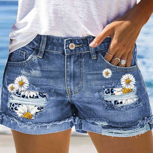 2022 street trendsetter summer denim shorts women's pants, White;black