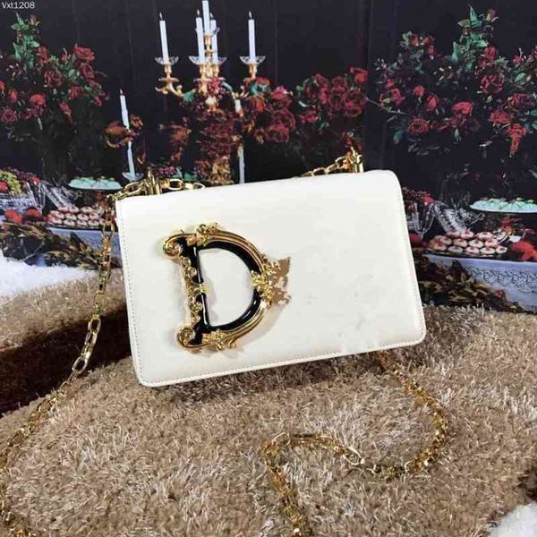women's designer letter bags leather single shoulder oblique span chain layer cowhide flip buckle bag made by messenger handbag
women's designer letter bags leather single shoulder oblique span chain layer cowhide flip buckle bag made by messenger handbag