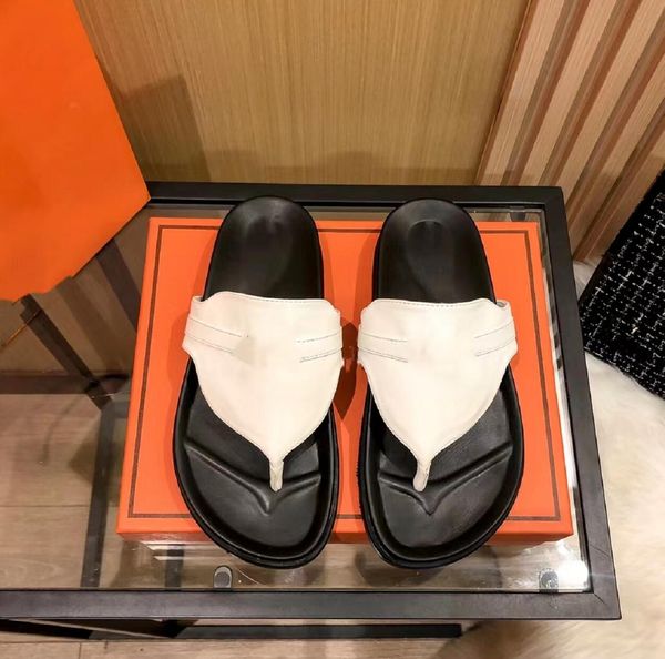 lady outdoor slipper summer new style beach shoes sandal thick-sole flip flops slippers luxury designer womens leisure sandals, Black
lady outdoor slipper summer new style beach shoes sandal thick-sole flip flops slippers luxury designer womens leisure sandals, Black