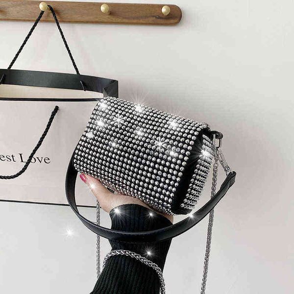 small bag women's new messenger foreign style bright diamond korean fashion chain large capacity handbag single shoulder bag
small bag women's new messenger foreign style bright diamond korean fashion chain large capacity handbag single shoulder bag