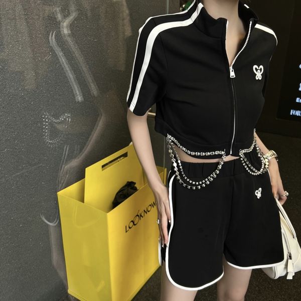 two piece dress designer 22 spring and summer new niche design stand collar chain embroidery stitching sports knitting leisure suit jphb, White
two piece dress designer 22 spring and summer new niche design stand collar chain embroidery stitching sports knitting leisure suit jphb, White