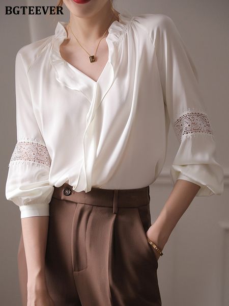 spring summer v-neck loose women blouses shirts long sleeve lace patchwork female elegant ladies solid blusas 2022, White
spring summer v-neck loose women blouses shirts long sleeve lace patchwork female elegant ladies solid blusas 2022, White