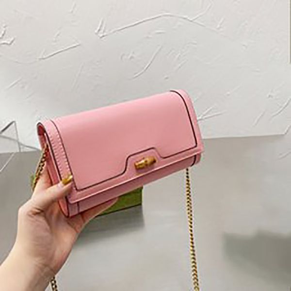 fashion women saddle bag plain handbags 1955 designers chains lady shoulder wallet luxurys lock handbag envelope bamboo bags popular female
fashion women saddle bag plain handbags 1955 designers chains lady shoulder wallet luxurys lock handbag envelope bamboo bags popular female