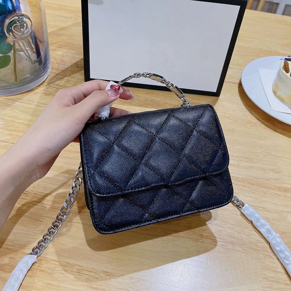 2022ssw france womens classic mini flap caviar vanity bags calfskin handle cosmetic case silver metal chain crossbody shoulder accordion han
2022ssw france womens classic mini flap caviar vanity bags calfskin handle cosmetic case silver metal chain crossbody shoulder accordion han