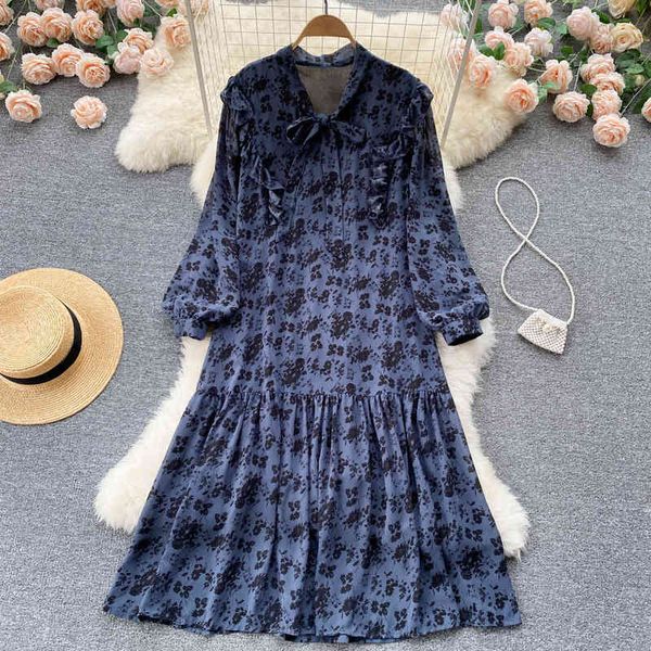 casual dresses light mature style elegant temperament v-neck bandage bow loose and versatile lotus leaf lace medium long floral dress vic6, Black;gray
casual dresses light mature style elegant temperament v-neck bandage bow loose and versatile lotus leaf lace medium long floral dress vic6, Black;gray