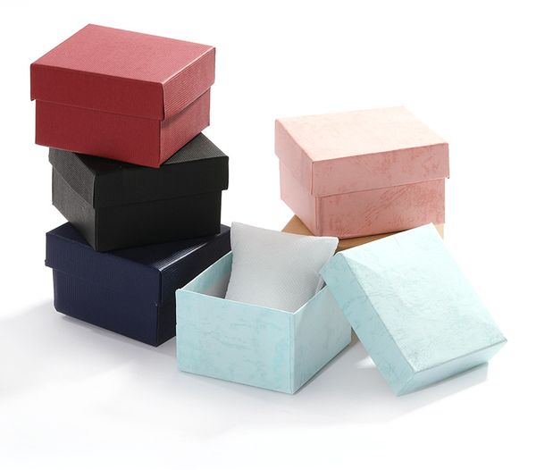 5pcs wrist watch box for women paper jewelry organizer for men multi-function storage boxes with cover gift packaging, Black;white
5pcs wrist watch box for women paper jewelry organizer for men multi-function storage boxes with cover gift packaging, Black;white