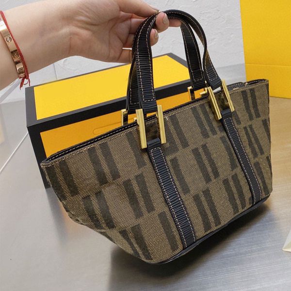 women designer bags fashion canvas print tote bag lady leather luxurys designers handbags cowboy black crossbody handbag wallets 002
women designer bags fashion canvas print tote bag lady leather luxurys designers handbags cowboy black crossbody handbag wallets 002