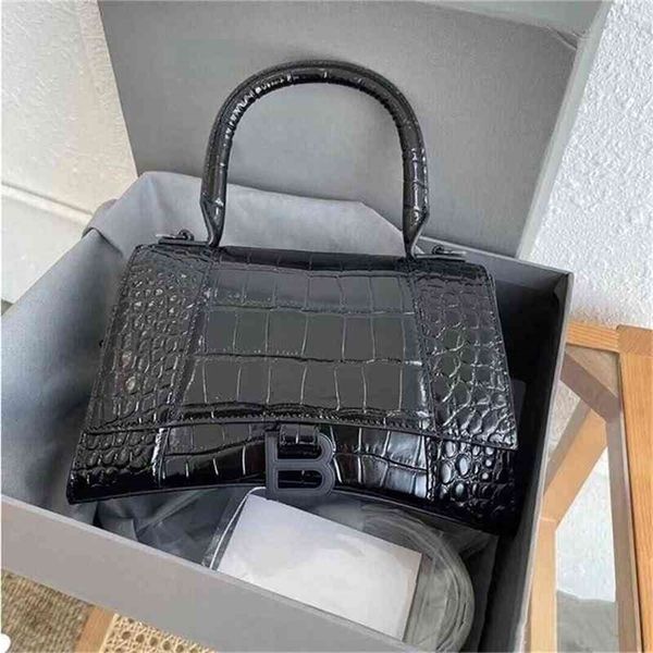 designer bags leather balenciga handbag li balenciga kou chi road star same bag female 2022 fashion versatile messenger b home crocodile hou
designer bags leather balenciga handbag li balenciga kou chi road star same bag female 2022 fashion versatile messenger b home crocodile hou