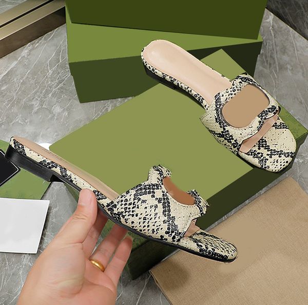 2022 new designer leather hollow ladies sandals summer chunky heel sandals, Black
2022 new designer leather hollow ladies sandals summer chunky heel sandals, Black
