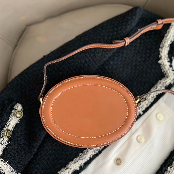 high-quality moon cake bags retro crossbody mini circulai bag fashion designer round purse satchel mobile phone bag change wallet ce
high-quality moon cake bags retro crossbody mini circulai bag fashion designer round purse satchel mobile phone bag change wallet ce