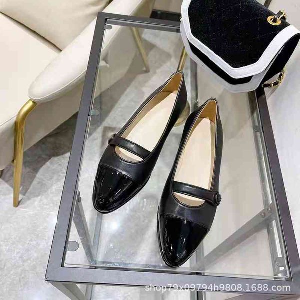 slippers small fragrance style single shoes women's spring pointed letter shallow mouth flat with one line color matching soft soled ma, Black
slippers small fragrance style single shoes women's spring pointed letter shallow mouth flat with one line color matching soft soled ma, Black