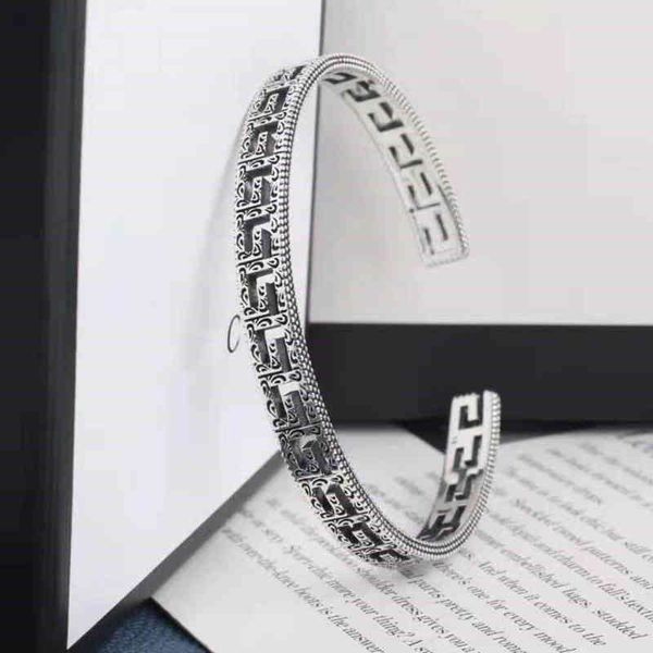 2023 designer new fashion jewelry gujia double square hollowed out carved pattern couple bracelet light luxury fashion bracelet, Black
2023 designer new fashion jewelry gujia double square hollowed out carved pattern couple bracelet light luxury fashion bracelet, Black