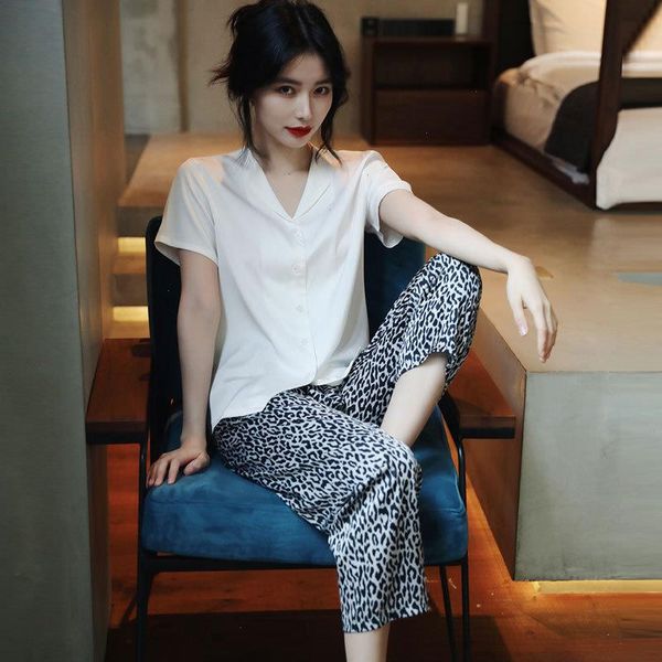 womens summer leopard print sleepwear casual pajamas short sleeve suit ice silk pyjamas, Black;red
womens summer leopard print sleepwear casual pajamas short sleeve suit ice silk pyjamas, Black;red