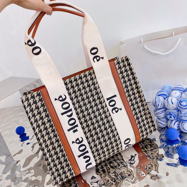 large capacity canvas tote bag in style women shoulder bag cloth shopper bags 2022 letter printing handbag05
large capacity canvas tote bag in style women shoulder bag cloth shopper bags 2022 letter printing handbag05