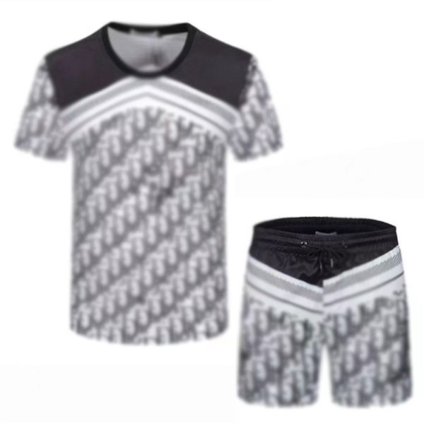 2023 designer mens tracksuits sets new sports sweatshirts casual suit sporting suit men short pants t-shirt stripe pullover sportswear set, Gray
2023 designer mens tracksuits sets new sports sweatshirts casual suit sporting suit men short pants t-shirt stripe pullover sportswear set, Gray