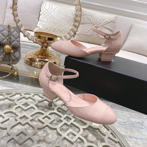 2022 designer sandals slides shoes for women 744669489 sandal leather luxury heels woman foam runners colorful flat soft comfort size 35-41, Black
2022 designer sandals slides shoes for women 744669489 sandal leather luxury heels woman foam runners colorful flat soft comfort size 35-41, Black