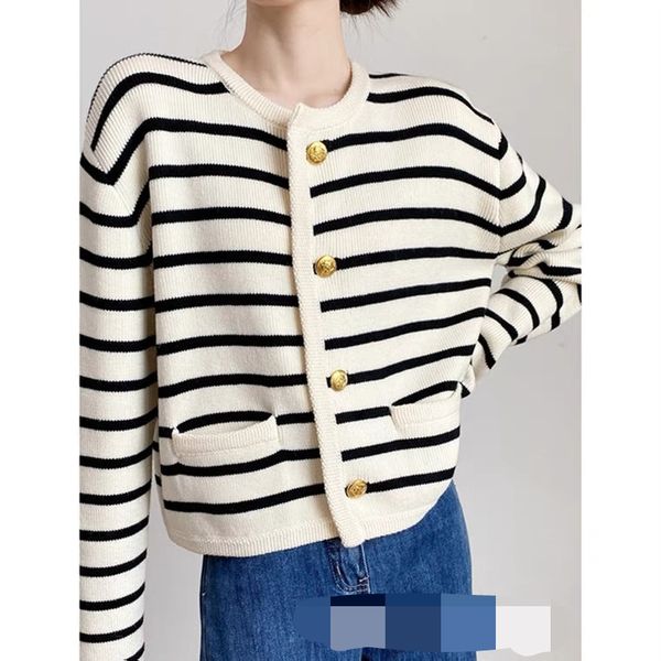 65 2022 runway summer brand same style sweater cardigan crew neck long sleeve women's sweaters fangle, White;black
65 2022 runway summer brand same style sweater cardigan crew neck long sleeve women's sweaters fangle, White;black