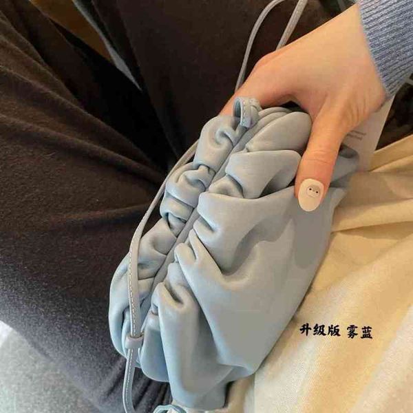 handbags bottegas venetas summer haze blue pleated cloud french minority high-grade light luxury cowhide bag female 8wrn
handbags bottegas venetas summer haze blue pleated cloud french minority high-grade light luxury cowhide bag female 8wrn
