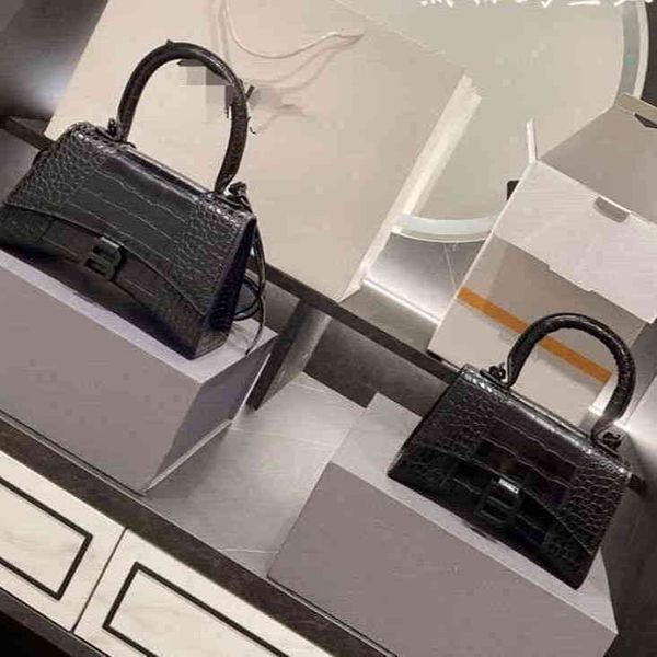 balenciga bag designer 22s pattern messenger handbag crocodile s cowhide single shoulder hourglass shaped igja gu09
balenciga bag designer 22s pattern messenger handbag crocodile s cowhide single shoulder hourglass shaped igja gu09