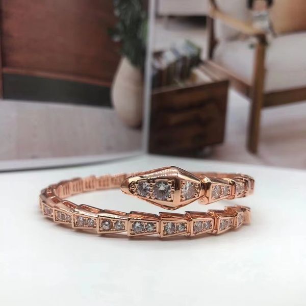 high edition baojia spring bone diamond bracelet female plated thick gold fashionable narrow snake shaped open bracelet, Golden;silver
high edition baojia spring bone diamond bracelet female plated thick gold fashionable narrow snake shaped open bracelet, Golden;silver