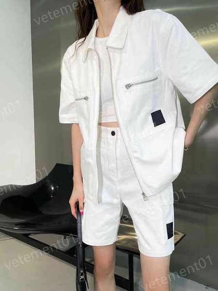 womens two piece pants 22ss temperament lapel short sleeve jacket and tooling shorts 2 piece luxury designer tracksuits for women 0912, White
womens two piece pants 22ss temperament lapel short sleeve jacket and tooling shorts 2 piece luxury designer tracksuits for women 0912, White