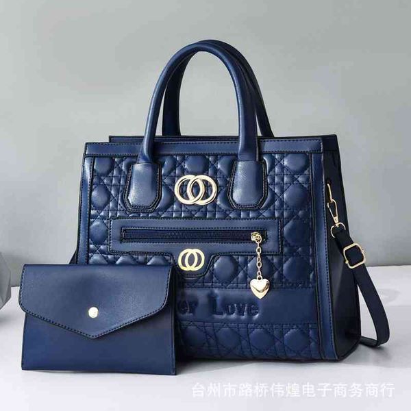 ladies fashion trend new brand bag wholesale 2021 early autumn temperament women's handbag single shoulder women
ladies fashion trend new brand bag wholesale 2021 early autumn temperament women's handbag single shoulder women