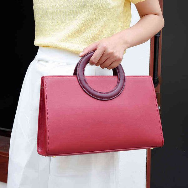 new fashion ladies tote bags ladies handbags circular handle red women shoulder bags party bag t220727
new fashion ladies tote bags ladies handbags circular handle red women shoulder bags party bag t220727