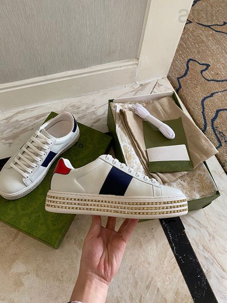 luxury women casual shoes brand sneakers trainers vintage chaussures ladies shoe designer sneaker with box, Black
luxury women casual shoes brand sneakers trainers vintage chaussures ladies shoe designer sneaker with box, Black