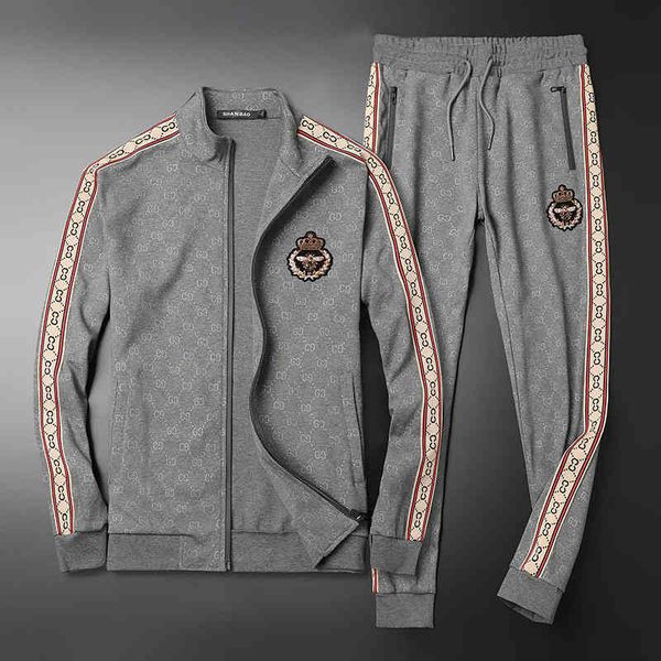 men's clothing brand autumn and winter 2022 new korean men's fashion casual stand collar zipper cardigan autumn sports suit tracks, Gray
men's clothing brand autumn and winter 2022 new korean men's fashion casual stand collar zipper cardigan autumn sports suit tracks, Gray