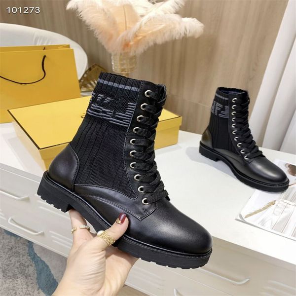 a3 luxurys designers women rain boots england style waterproof welly rubber water rains shoes ankle boot booties 35-42, Black
a3 luxurys designers women rain boots england style waterproof welly rubber water rains shoes ankle boot booties 35-42, Black