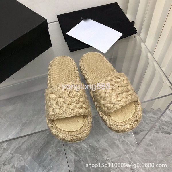 slippers spring and summer style small fragrance fake lazy slippers round head hemp rope woven thick bottom flip flops are fashionable, Black
slippers spring and summer style small fragrance fake lazy slippers round head hemp rope woven thick bottom flip flops are fashionable, Black
