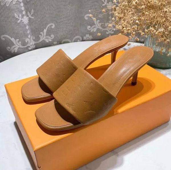 luxury sculpted print women's high heels sandals and slippers leather beach ladies versatile heel square toe embossed flat sandals, Black
luxury sculpted print women's high heels sandals and slippers leather beach ladies versatile heel square toe embossed flat sandals, Black