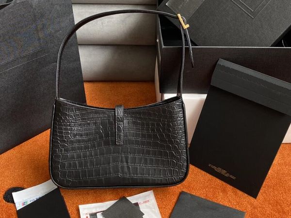 realfine bags 5a 657228 23cm le 5 a 7 hobo alligator crocodile calfskin leather shoulder handbags purses for women with dust bag
realfine bags 5a 657228 23cm le 5 a 7 hobo alligator crocodile calfskin leather shoulder handbags purses for women with dust bag